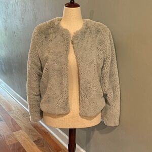 NWT Wild Fable Women's Faux Fur Silver Jacket